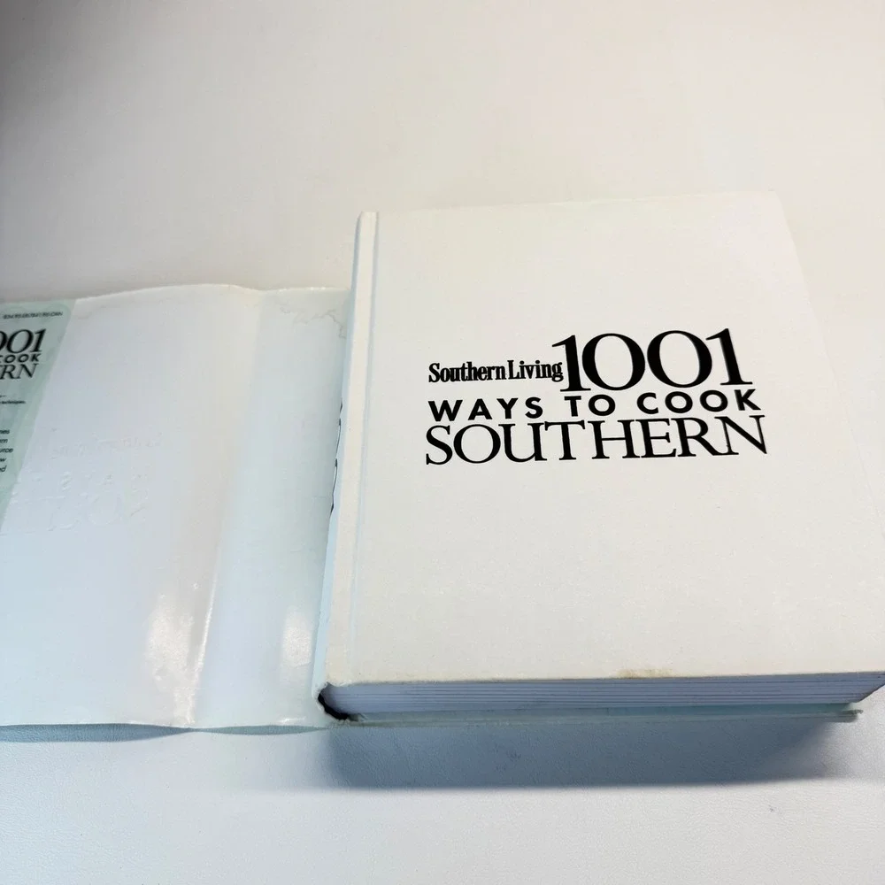 Southern Living 1001 Ways to Cook Southern Hardcover Oxmoor House Cookbook